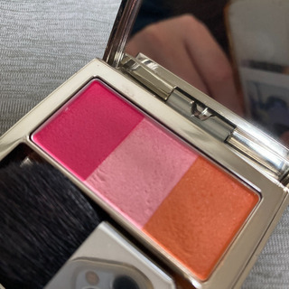 RMKのチークの画像