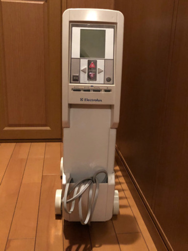 オイルヒーター　エレクトロラックス　EOH1208 美品