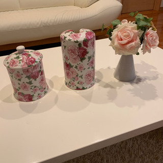 バラ柄トイレブラシ立て　ポット　光触媒バラ造花