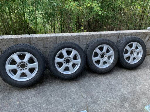 値下げします　15インチアルミ付きスタッドレス