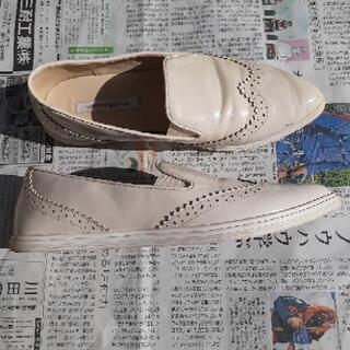 Mサイズ婦人靴 2点：BELL FLORIE と LIMITED EDITIONの画像