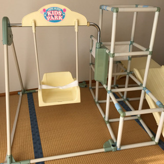 室内用ジャングルジム