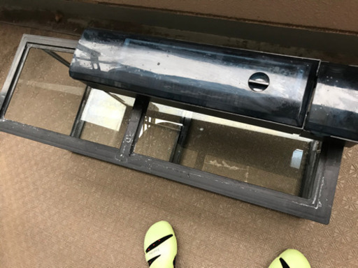 90センチアクリル水槽と上部式フィルター(KOTOBUKI)