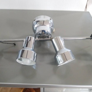 吊り下げライト