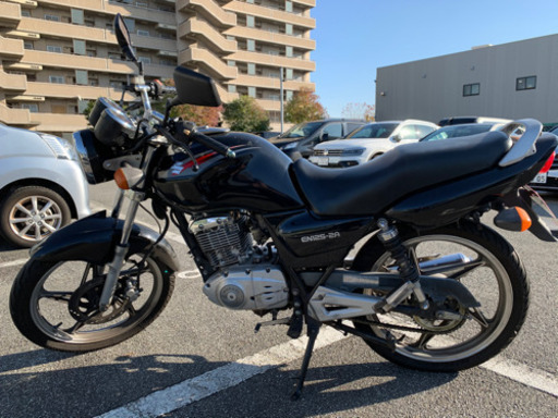 スズキ en125