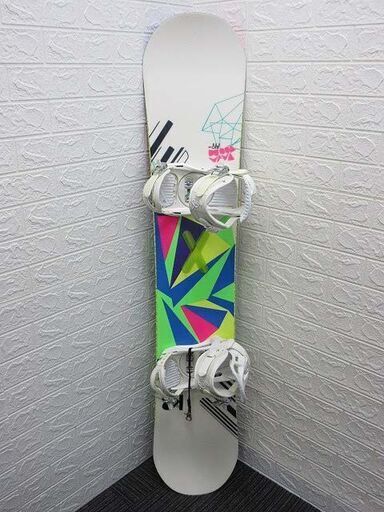 ss1844　K2　スノーボード 2点セット　148cm　白　VaVaVoom　ケイツー　スノボ　ボード　ホワイト　レディース　ツインチップ　板　ビンディング　バインディング