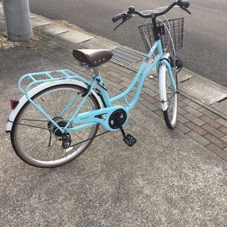 小学生女児向け自転車　24インチ　シティサイクル