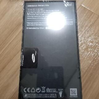 新品Galaxy S10e 6GB 128GB SIMフリー新品未開封品になります。


製品名: Galaxy S10e (ギャラクシーS10e)
ブランド: Samsung
色: Prism Black(プリズムブラック)
SoC : Snapdragon855
ストレージ: 128GB
メモリ: 6GB
状態: 新品未開封、SIMフリー
の画像