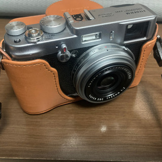 フジ　x100