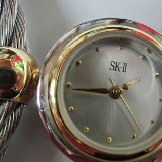 ★良品SKⅡ、エスケーツ―★ブレスレット型★時計付き、状態良です、ブレスはフリーサイズ、電池交換せず、格安で出します、👉お手数おかけします、プロフィ―ル必読です。の画像