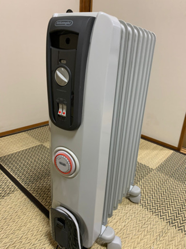 デロンギ　オイルヒーター