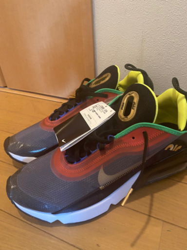 ナイキ　エアマックス　2090