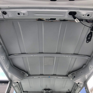 車の断熱・防音します。