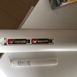 ３２型tvケーブルテレビ台付セットの画像