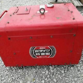 新ダイワ エンジンウェルダー 溶接機 防音型 EGW141M マイティウェルダー 100v 発電機 ロビンエンジン EC17の画像