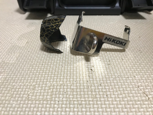 HITACHI 18vコードレス　インパクトドライバ（フルセット）