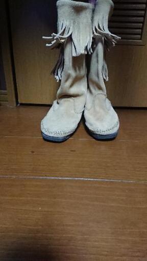 MINNETONKA ブーツ