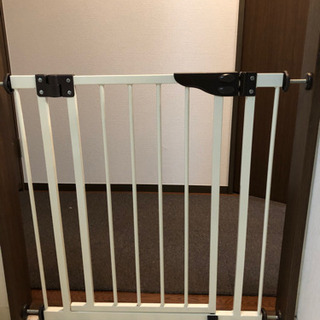 日本育児 チャイルドゲートの画像