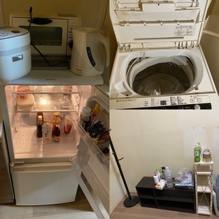一人暮らし始められるセット(テレビ・電子レンジ・冷蔵庫・洗濯機・炊飯器・テレビ・ベッド・ケトルその他諸々の画像