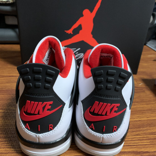 エアジョーダン４　Fire Red