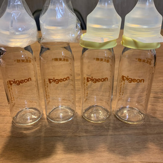 新生児100ミリサイズの哺乳瓶（未使用）の画像