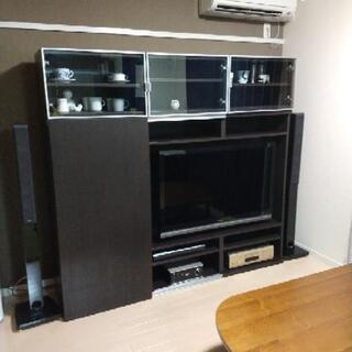 イケア　ベストー　壁掛けテレビ付