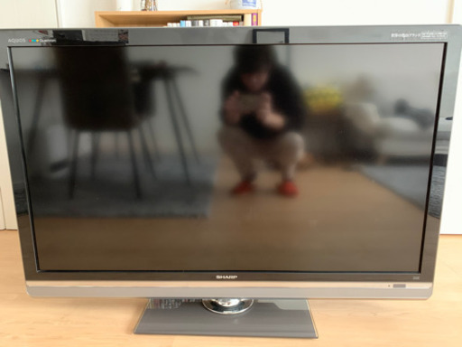 46インチ液晶TV      HDD DVDレコーダーセットです
