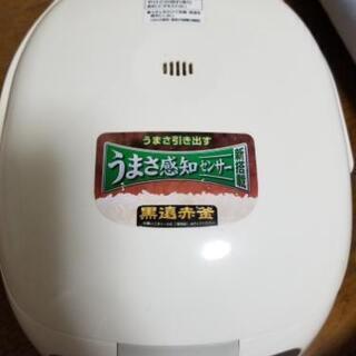 炊飯器(５合炊き)の画像