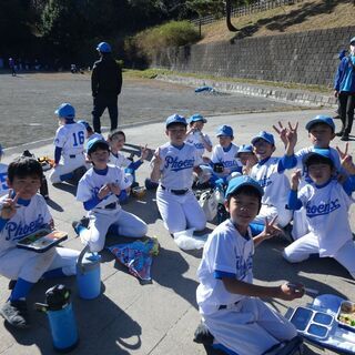 山内フェニックス　田園都市線あざみ野・たまプラーザ　軟式少年野球団員募集の画像