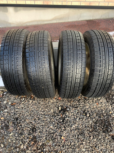 スタッドレスタイヤ195/65R15ニッサン純正ホイール4本セットTOYOタイヤ