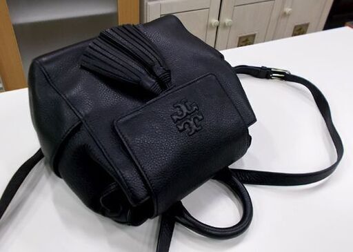 美品 トリーバーチ リュック 黒×レザー タッセル ミニサイズ 可愛い 小型 TORY BURCH バッグ/リュックサック ブラック 