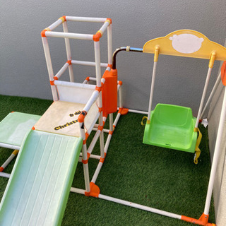 ジャングルジム　滑り台付きの画像