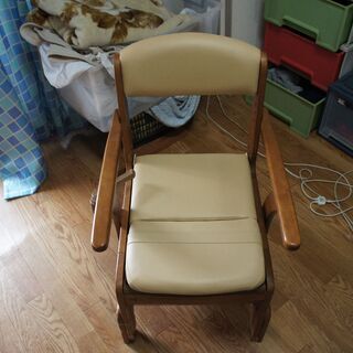 ポータブルトイレ　介護用品