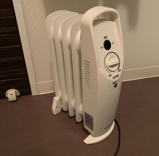アイリスオーヤマ　オイルヒーター