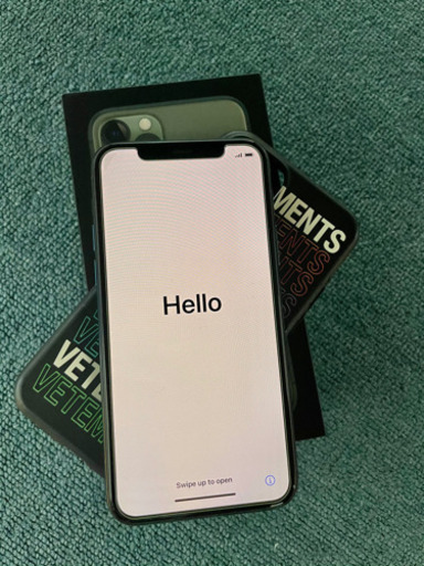 iPhone 11 Pro ミッドナイトグリーン 256GB SIMフリー香港版