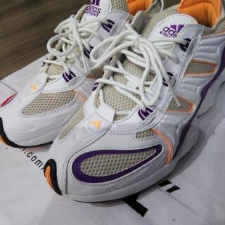 adidas スニーカー  27.5cm の画像