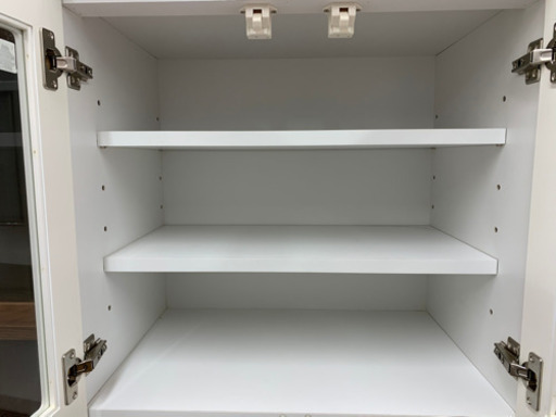ちょこっとスリムな2枚扉のレンジボードです！