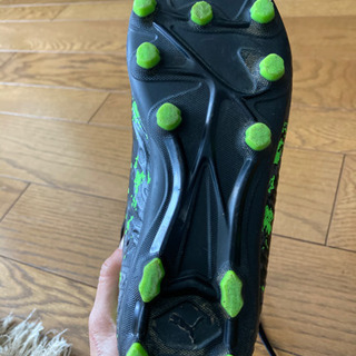 サッカースパイク　23センチの画像