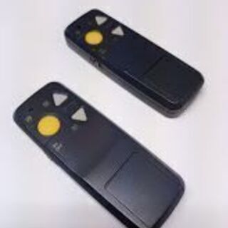 三和シャッター リモコン RAX-S33 　2個・中古品