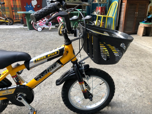 幼児車　14インチ　6,600円（税込）