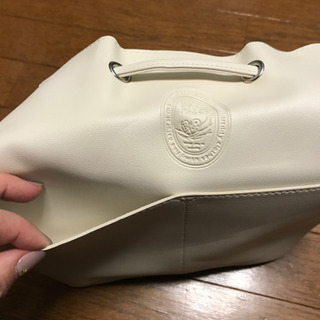 リュックサック　白の画像