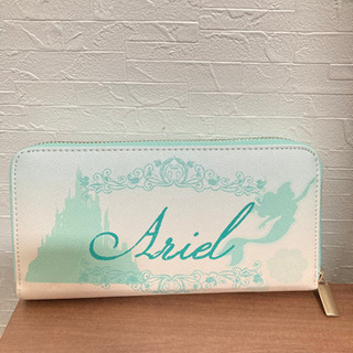アリエルの長財布　値下げの画像