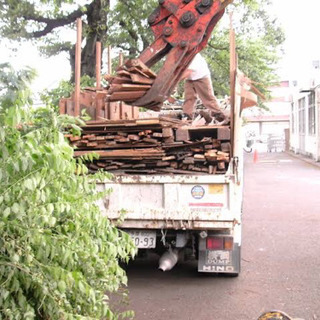 各種手元からの建築土工募集の画像