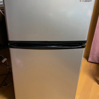 受け渡し者を決定致しました。値段相談可能　エスキュービズム 2ド...