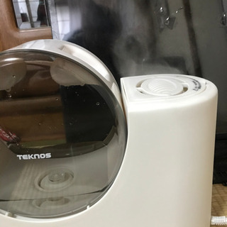 加湿器　家庭用　テクノス　木造5畳　鉄筋8畳の画像