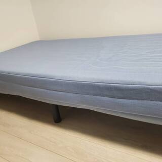 ニトリ　足つきマットレス　シングル　0円の画像