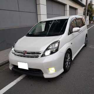 アイシス　プラタナＬＴＤ　Ｈ22後期モデル　車検3/6　走行96...