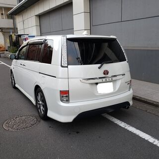 アイシス　プラタナＬＴＤ　Ｈ22後期モデル　車検3/6　走行96000ｋ　両側パワースライド　社外ストラーダナビ＆フルセグＴＶ＆リヤモニター　バックカメラ　純正エアロ＆社外15ＡＷ　ローダウン　革調シートカバーの画像