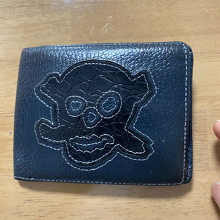 ビビアンウエストウッドの二つ折りの財布（メンズ）の画像