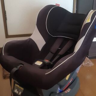 チャイルドシート必要な方譲ります